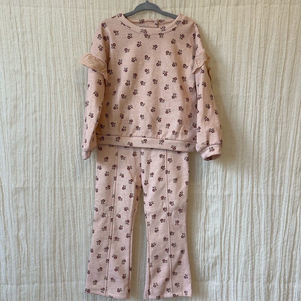 Nicole Miller Elegant Pajama Set